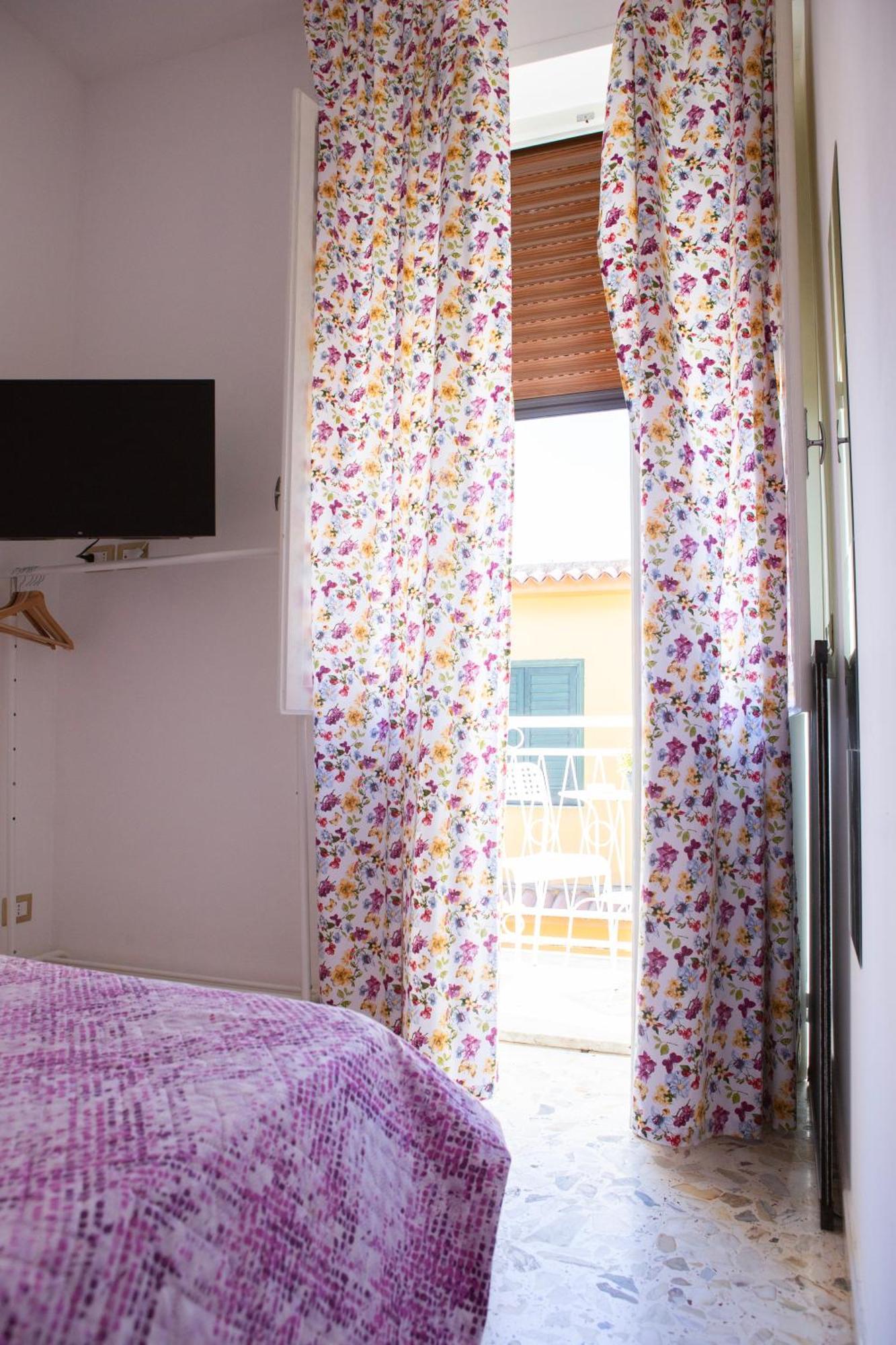 I Vacanzieri Avola Ngoại thất bức ảnh